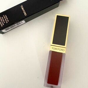New Tom Ford Lipstick in devoted color